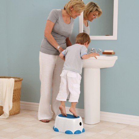 bumbo step stool